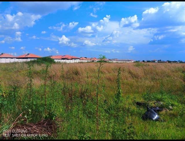 LAND FOR SALE IN DAWN PARK EXT